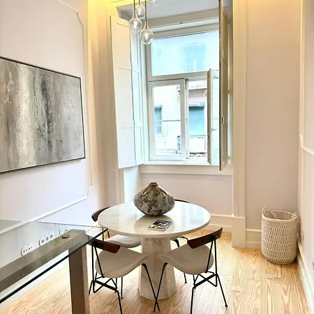 Deluxe Apartment Baixa Lisboa T2 *