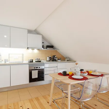 Deluxe Apartment Baixa Lisboa T2 *